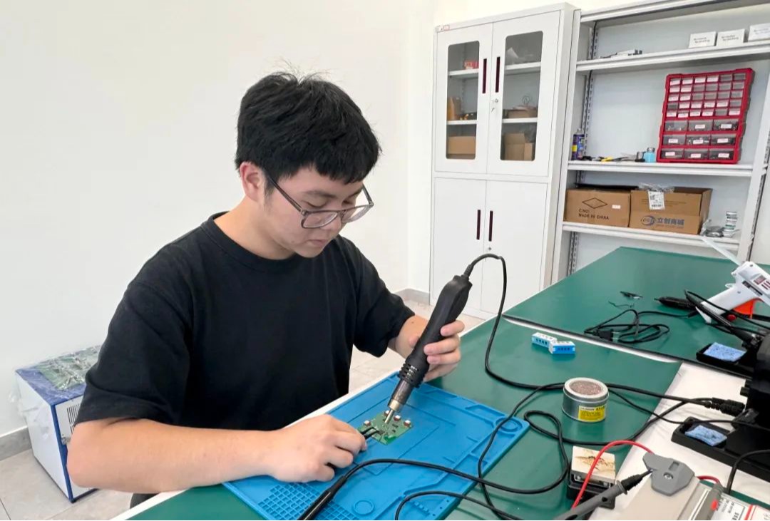 喜讯！深圳理工首届本科大一学生斩获省赛一等奖